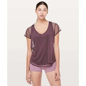 Lululemon Set The Course short sleeve - small